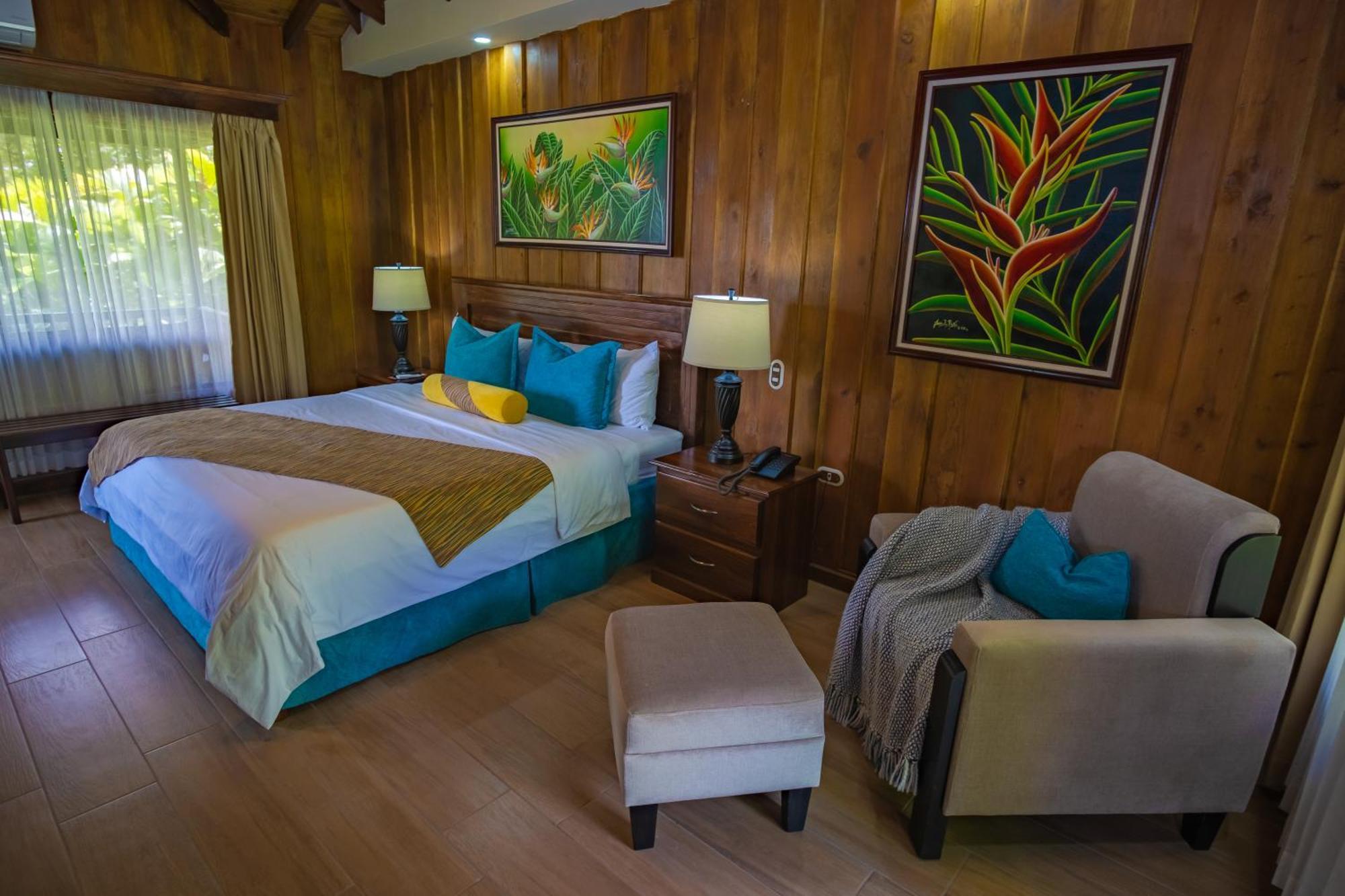 Bungalow King Bed